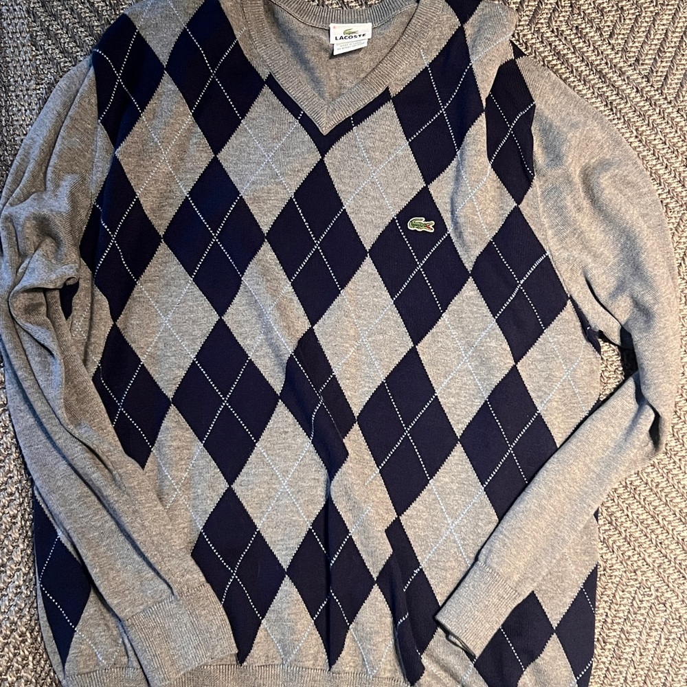 Lacoste Men's V-Neck Sweater in Gray and Navy Argyle